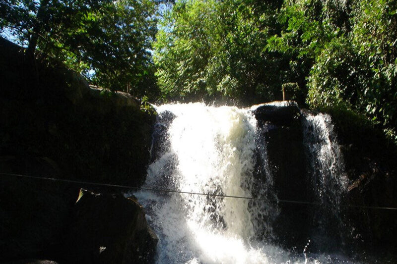 Cachoeiras de Bonito e Passeio de Teleférico