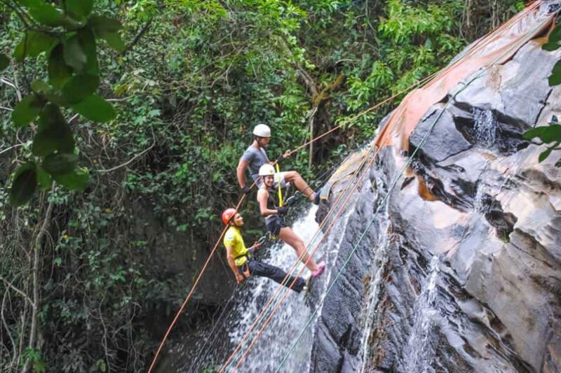 Cachoeiras de Bonito e Passeio de Teleférico